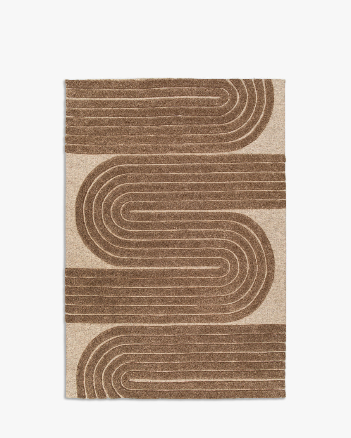 tapis ARCO beige à courbes brunes en relief, packshot vu de dessus sur fond blanc